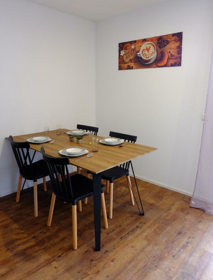 Sweet Park Appartements Rheinhausen Exterior foto